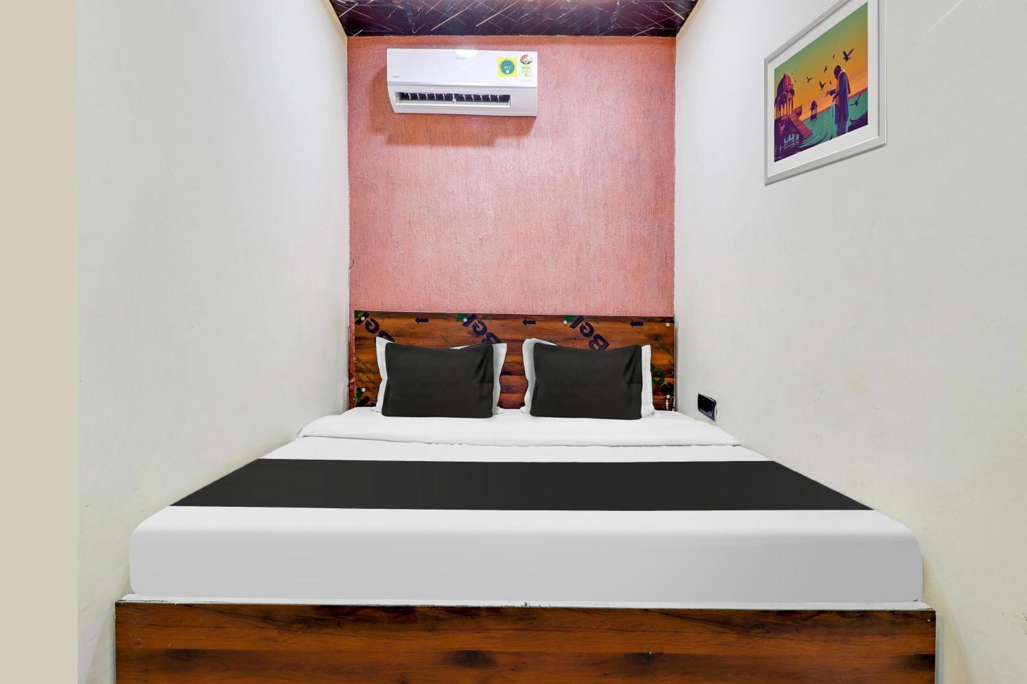 Hotel O Krishna Priya Haridwār Exteriör bild
